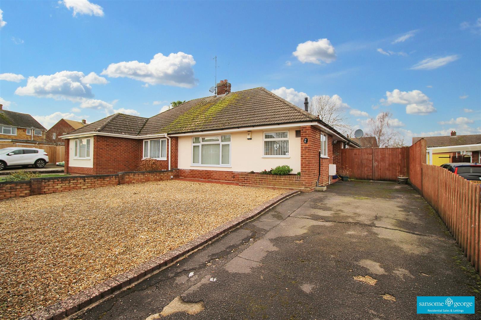 2 bed property in Eastbury Avenue, Reading